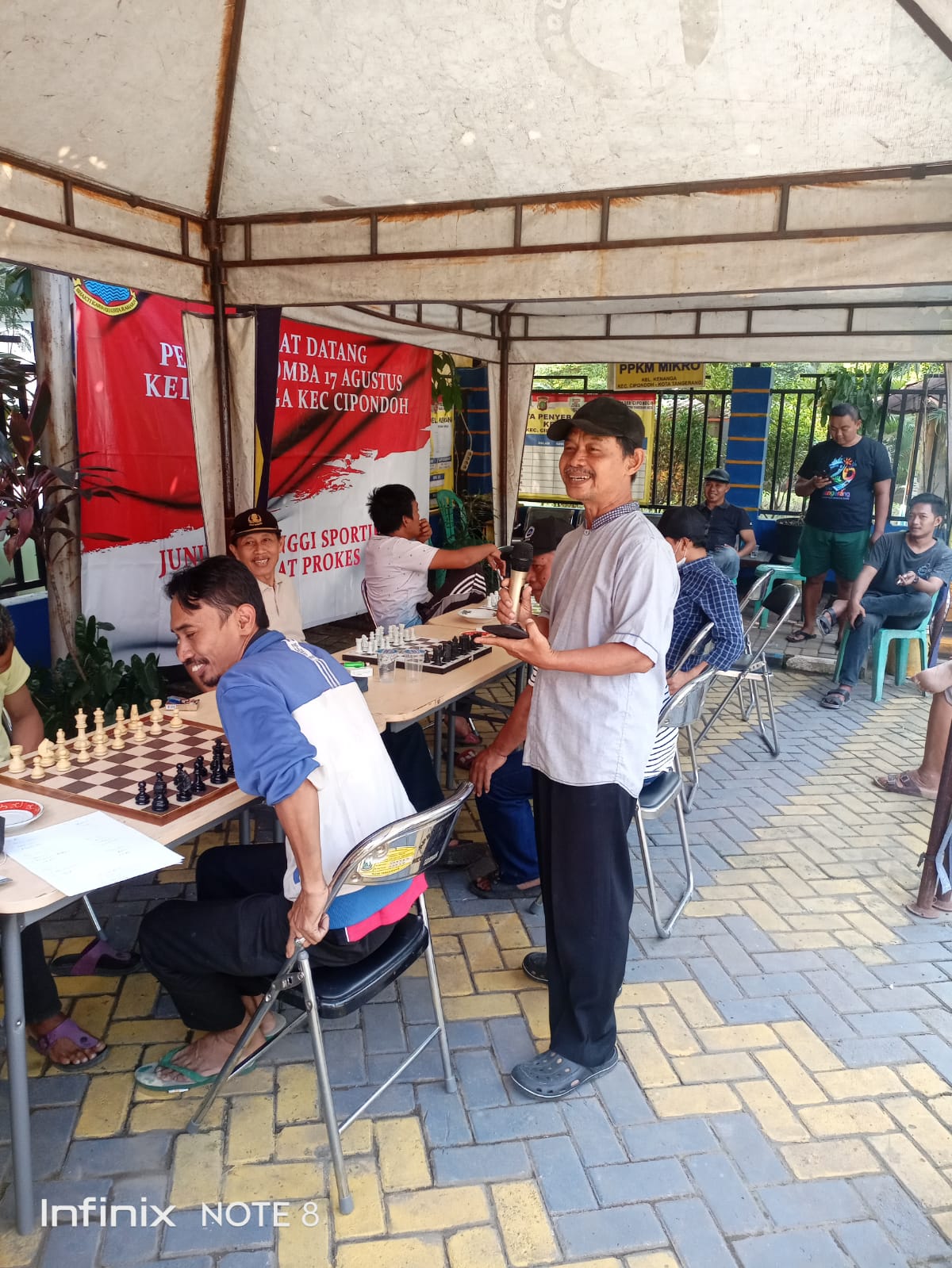 Kegiatan Perlombaan Menyemarakkan HUT RI Ke-77 di Kelurahan Kenanga