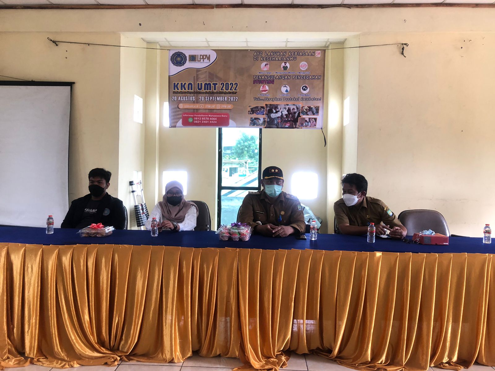 embukaan Kegiatan Kuliah Kerja Nyata (KKN) Mahasiswa Universitas Muhamadiyah Tangerang Tahun 2022 bertempat di Aula Kelurahan Poris Plawad Indah 