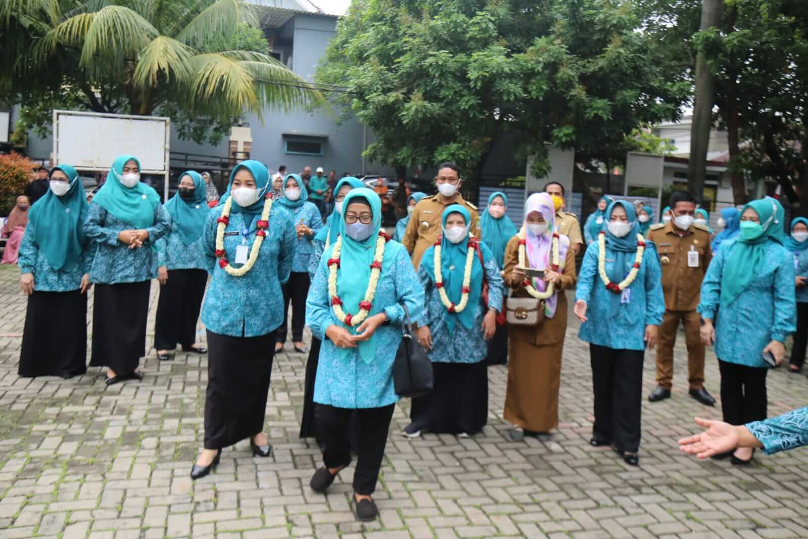 TP PKK Provinsi Banten Lakukan Penilaian Lomba UP2K Ke Kelurahan Poris Plawad Utara