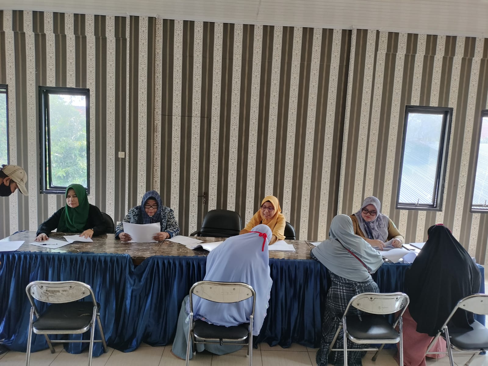 Petandatangan Insentif Guru Ngaji,Amil dan Marbot Kelurahan Poris Plawad Utara 